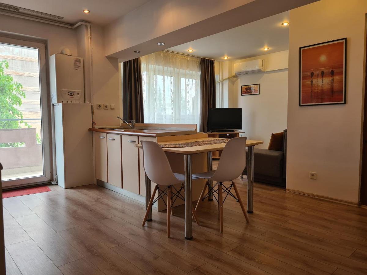 Apartament Anna Apartment Търговище Екстериор снимка